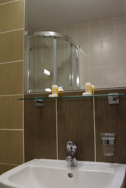 Hotel Bosir Білосток Номер фото