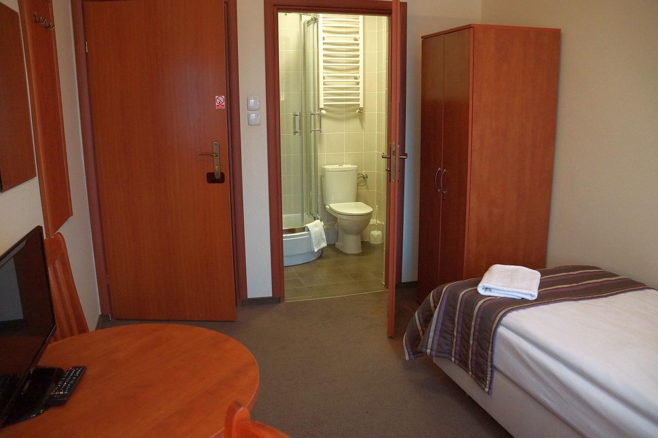 Hotel Bosir Білосток Екстер'єр фото