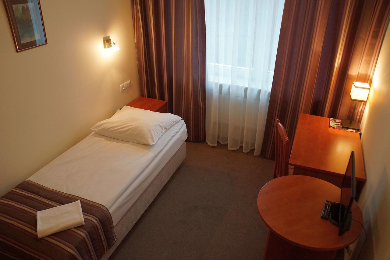 Hotel Bosir Білосток Екстер'єр фото